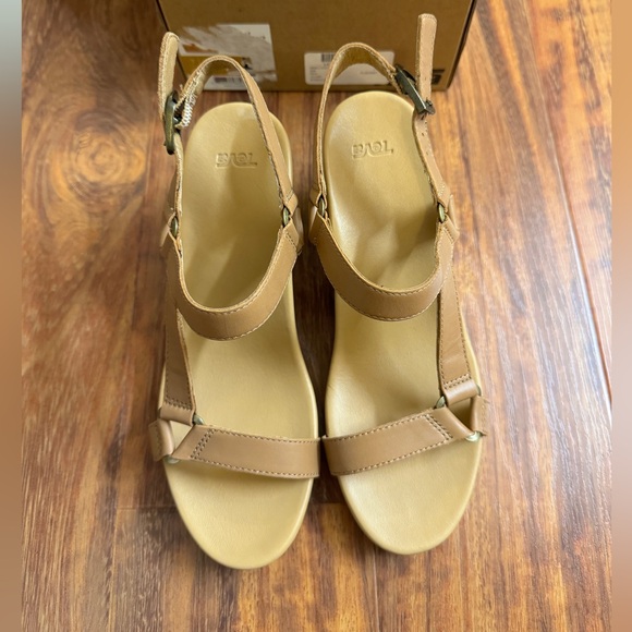 NIB Teva Women's Arrabelle Universal Wedge Sandal Tan Size 7 - Picture 11 of 16